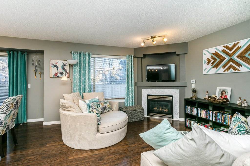 51 1128 156 Street - Photo 1