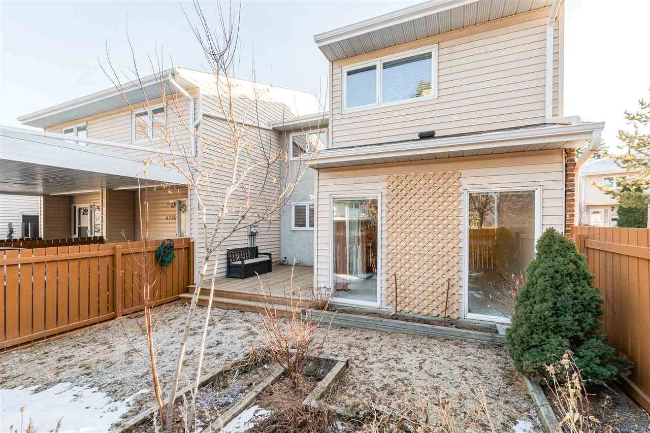 6720 36A Avenue - Photo 1