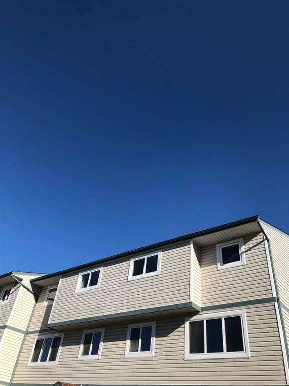 1396 Lakewood Road - Photo 1