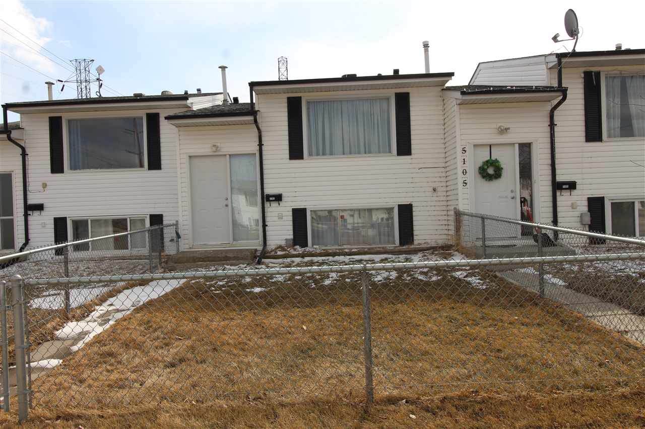 5103 55 Avenue - Photo 1