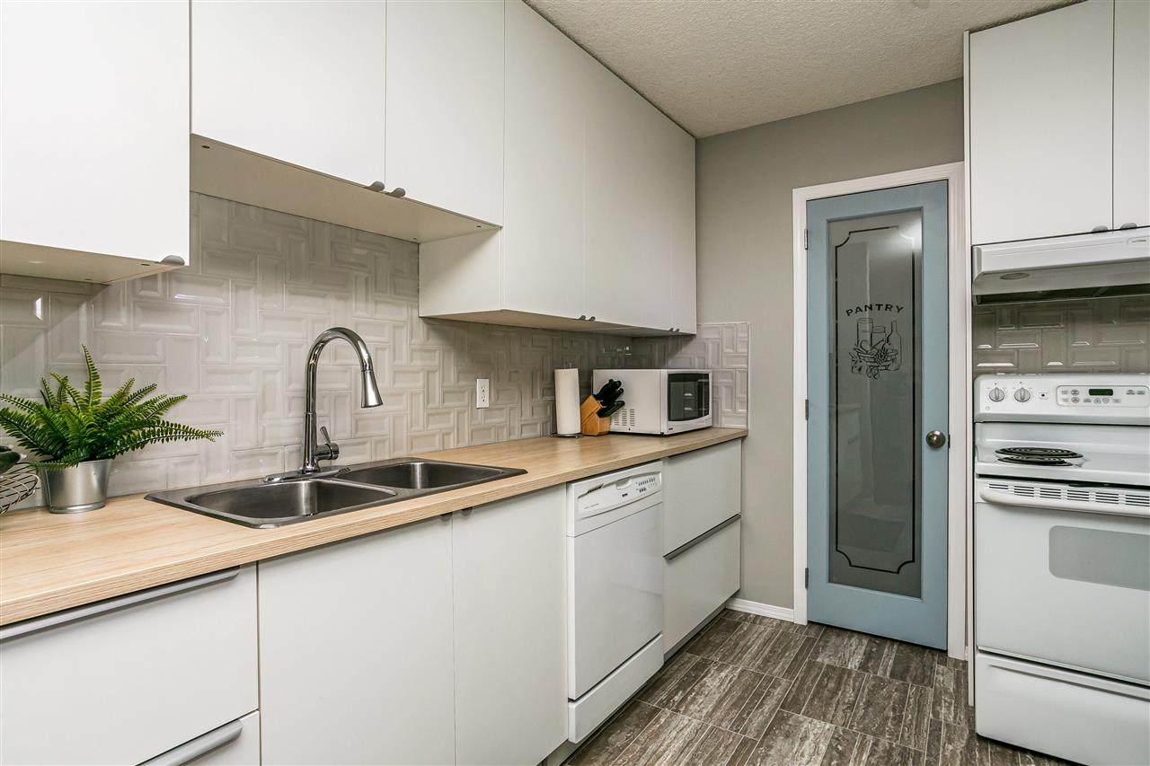 124 70 Woodlands Road - Photo 1