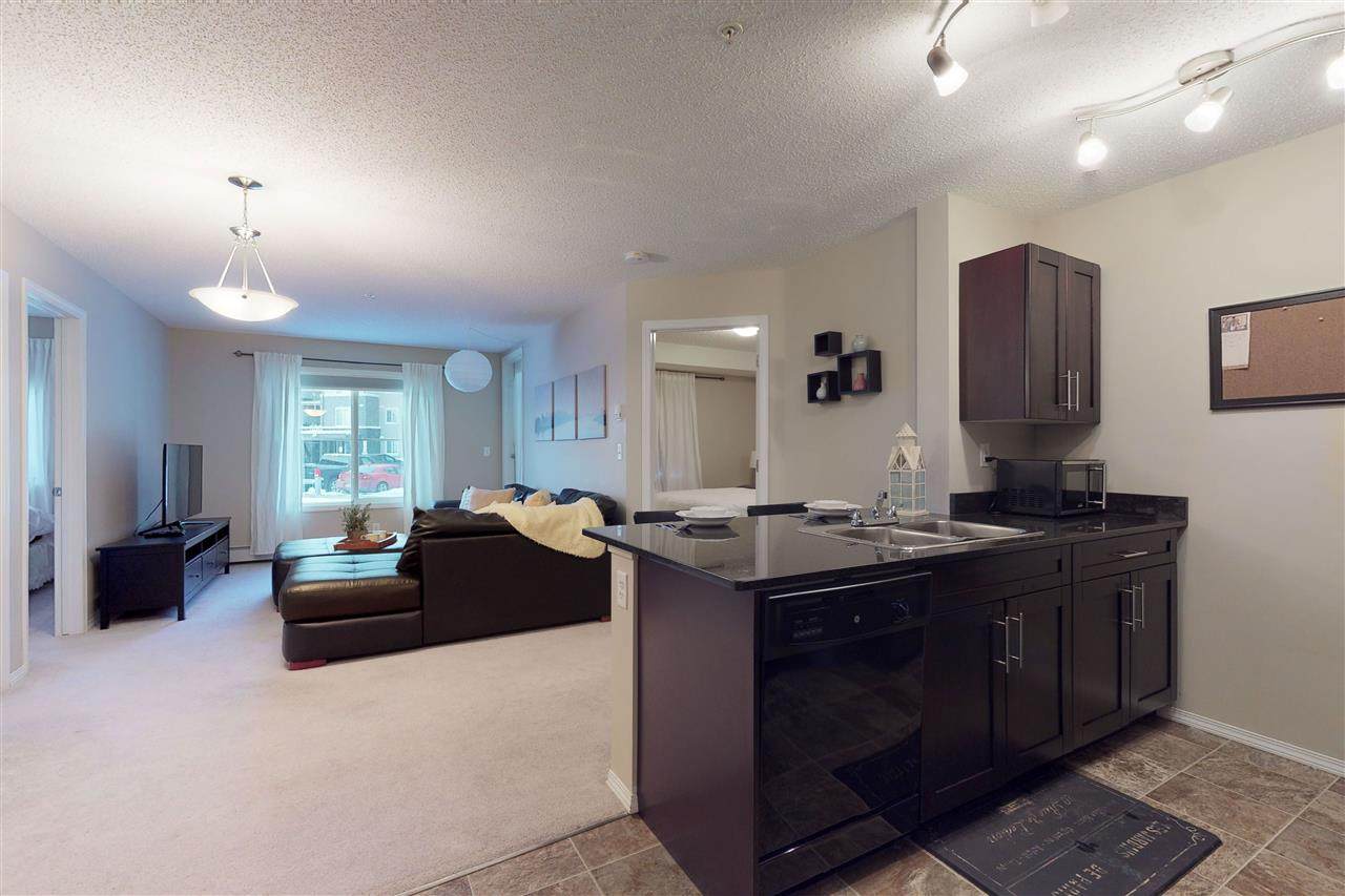 117 534 Watt Boulevard - Photo 1