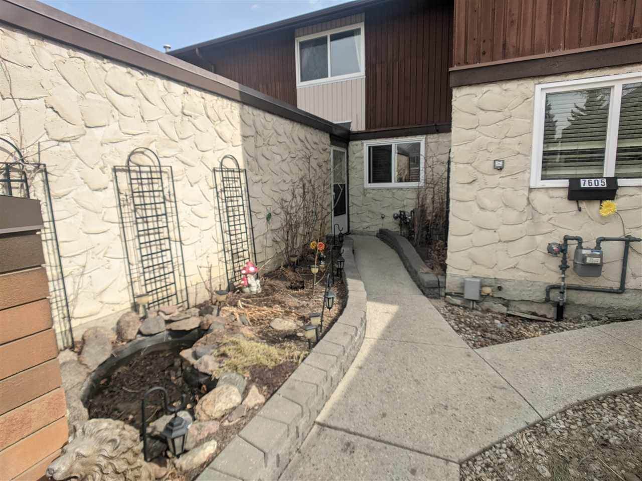 7607 176 Street - Photo 1