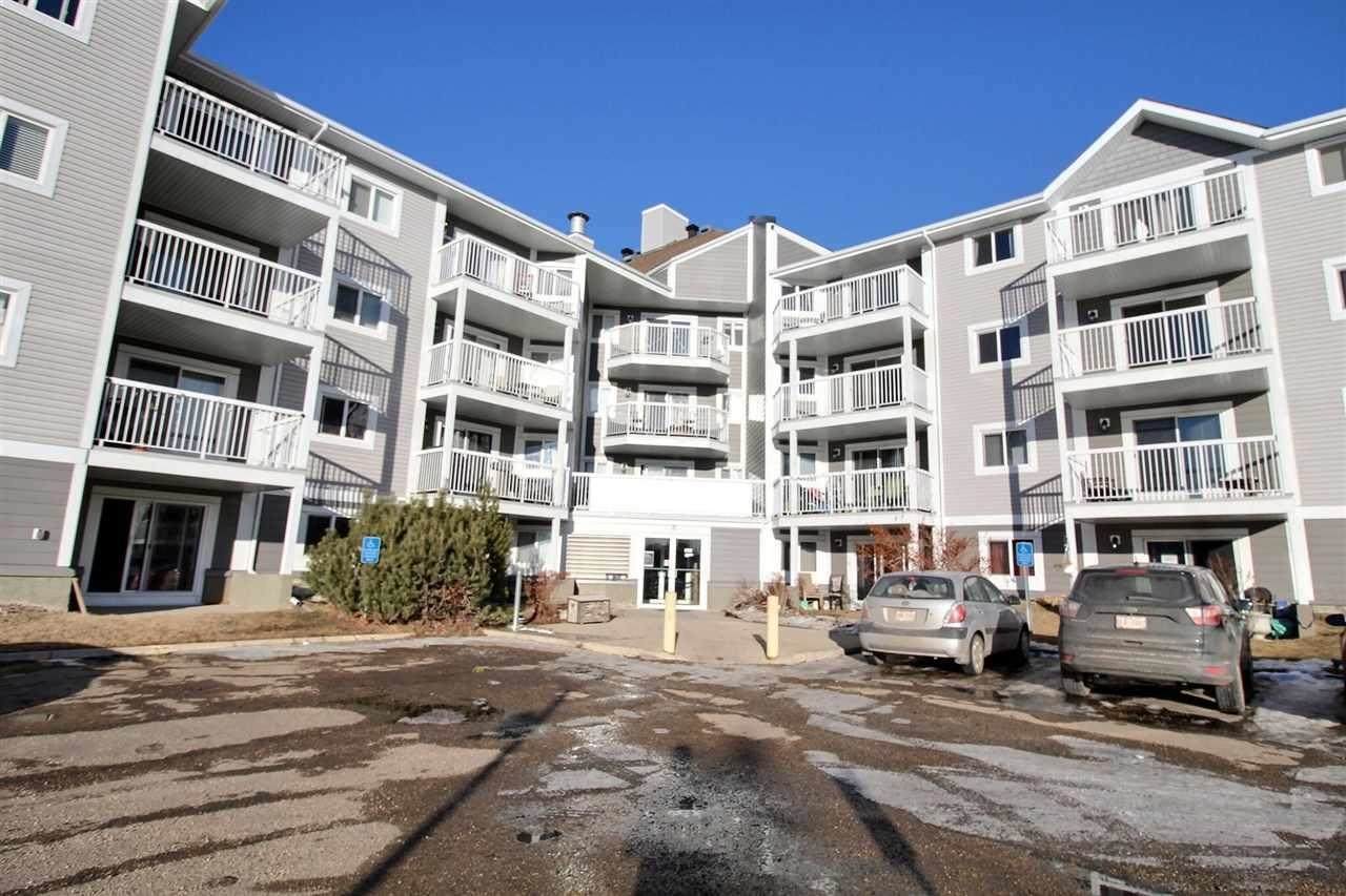 102 5005 31 Avenue - Photo 1