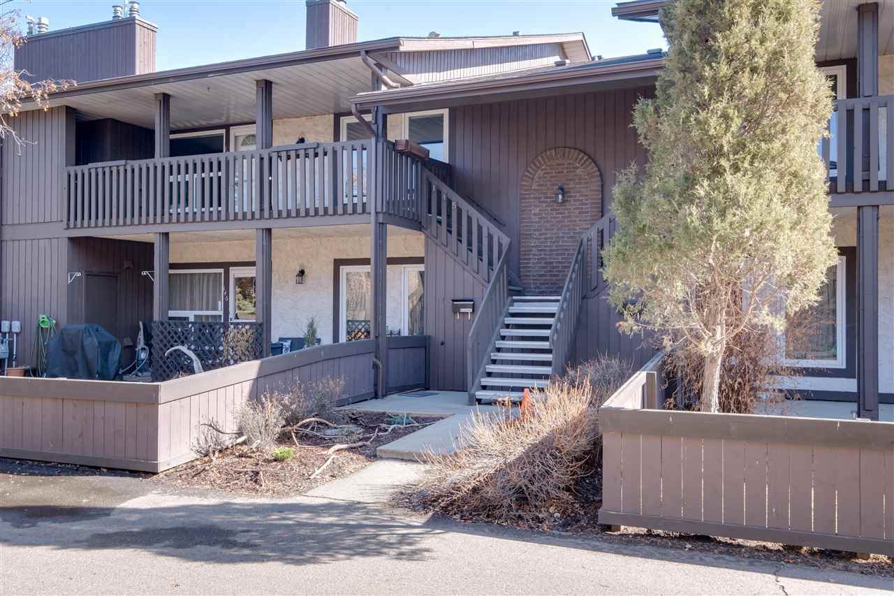 145 Surrey Gardens - Photo 1