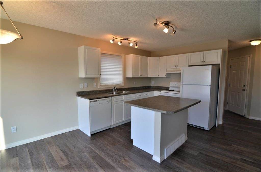 4 4020 21 Street - Photo 1