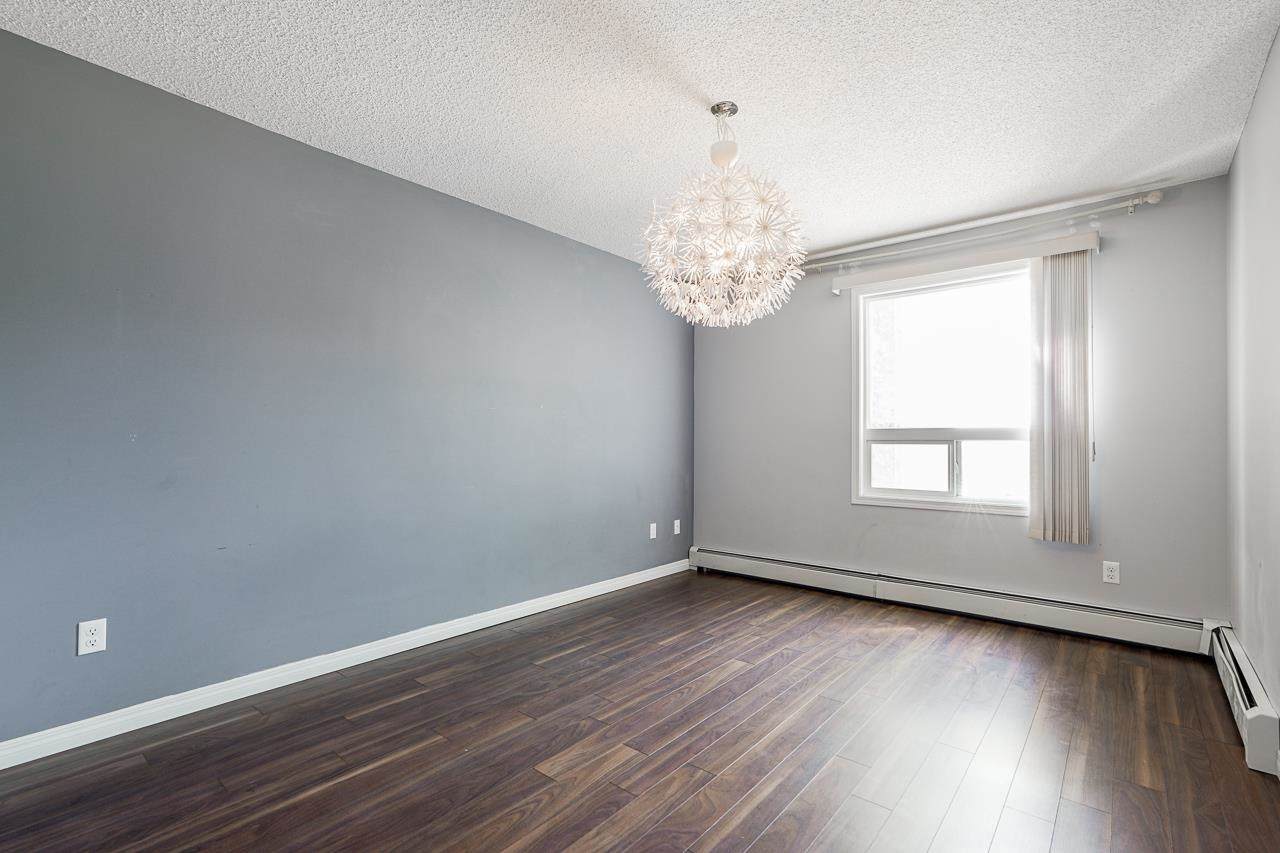 3201 9351 Simpson Drive - Photo 1