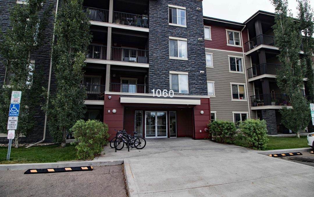 215 1060 Mcconachie Boulevard - Photo 1