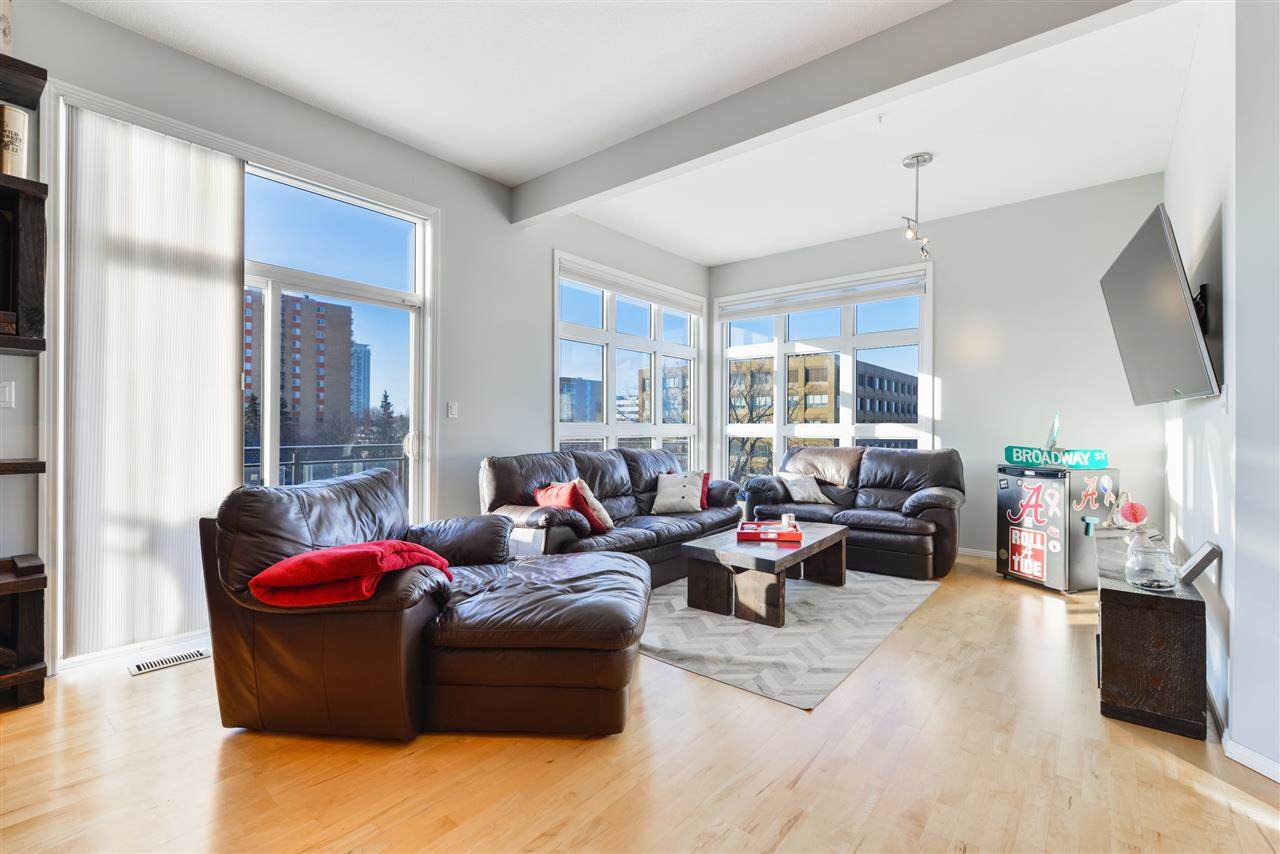 401 10411 122 Street - Photo 1