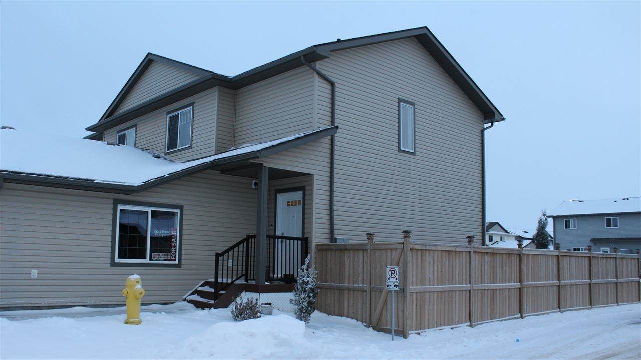 38 6802 50 Avenue - Photo 1