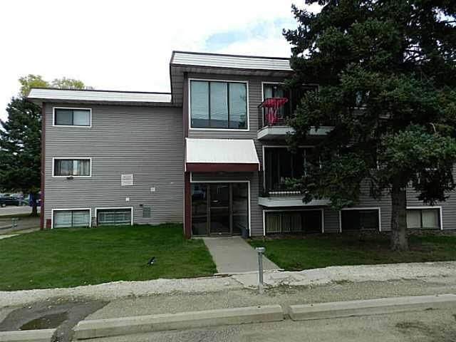 101 11734 85 Street - Photo 1
