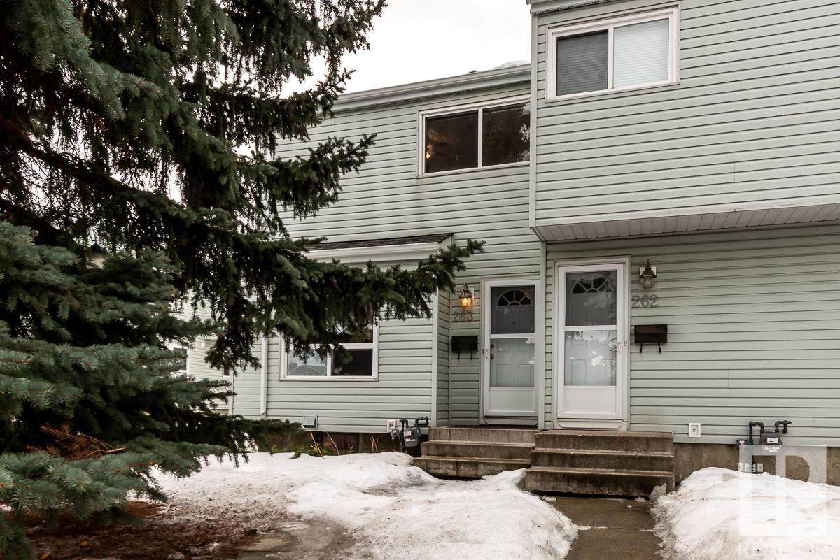 263 Dickinsfield Court - Photo 1