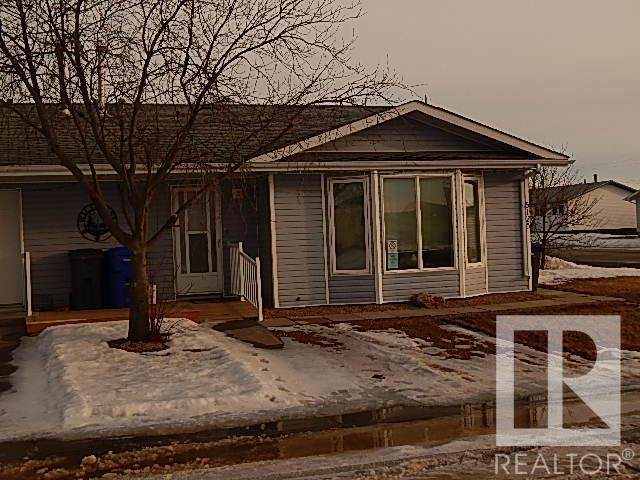 5125A Victoria Avenue - Photo 1