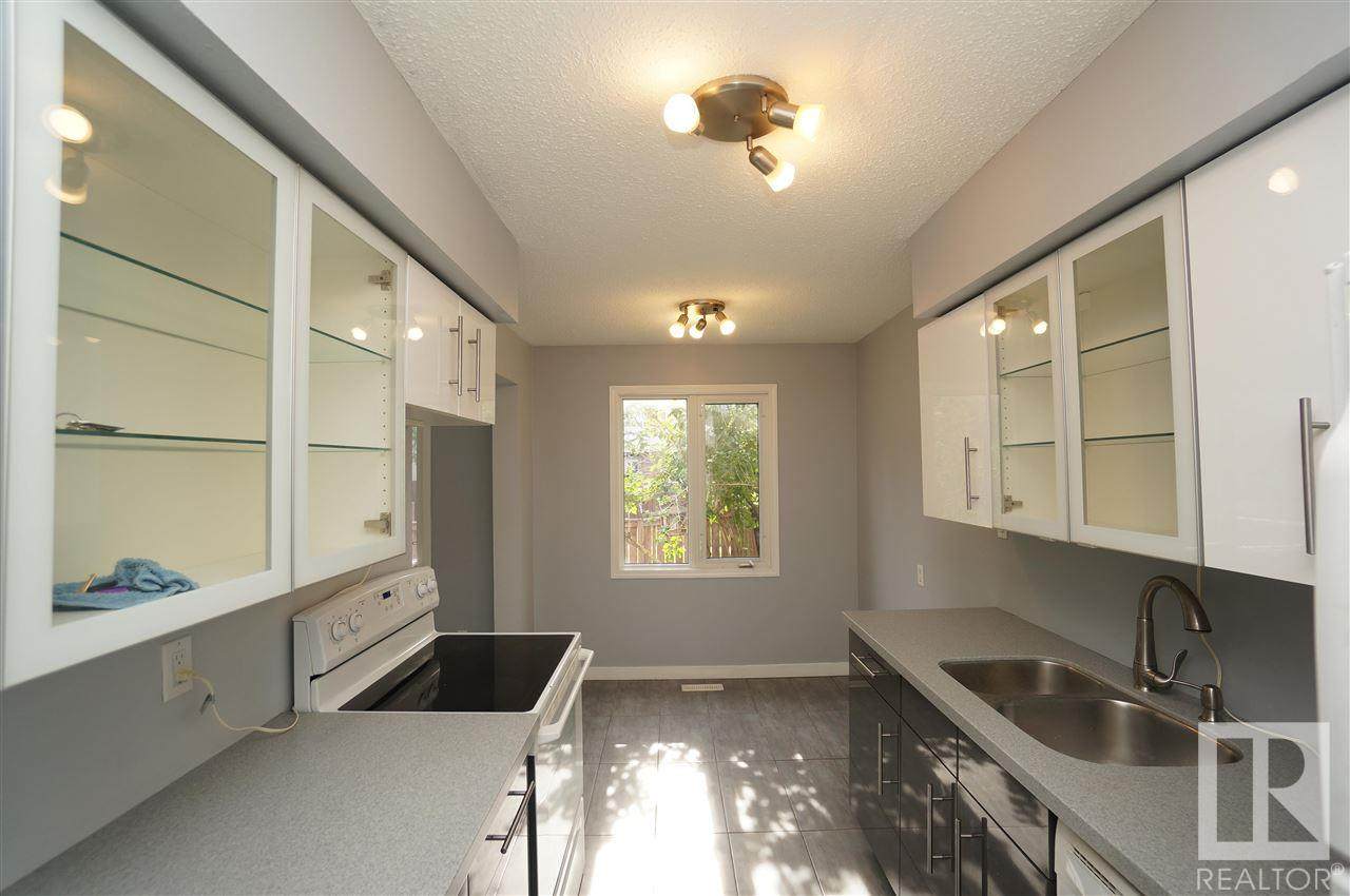 17 14250 80 Street - Photo 1
