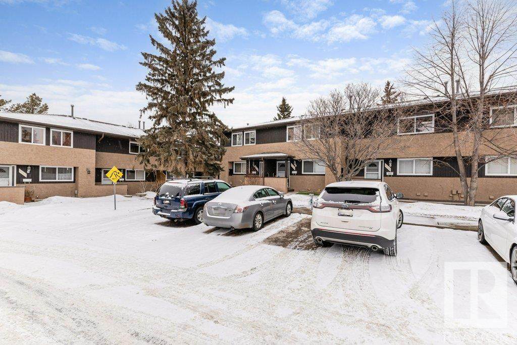 1724 37 Street - Photo 1