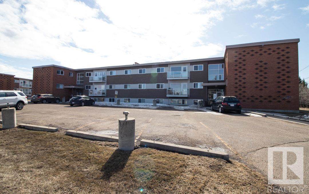 16 6215 98 Avenue - Photo 1