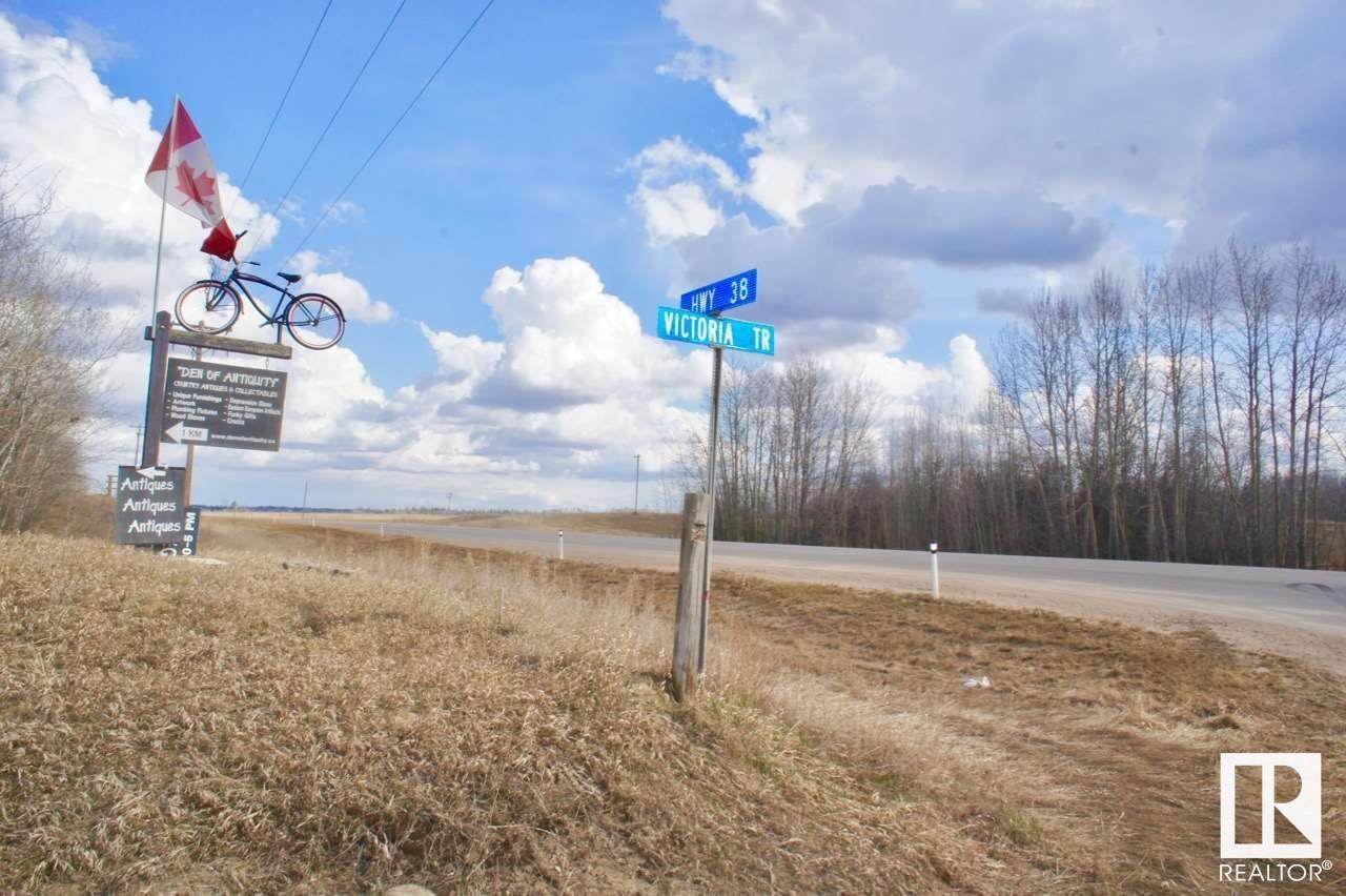 Highway 38 Victoria Trail Rr 211A - Photo 1