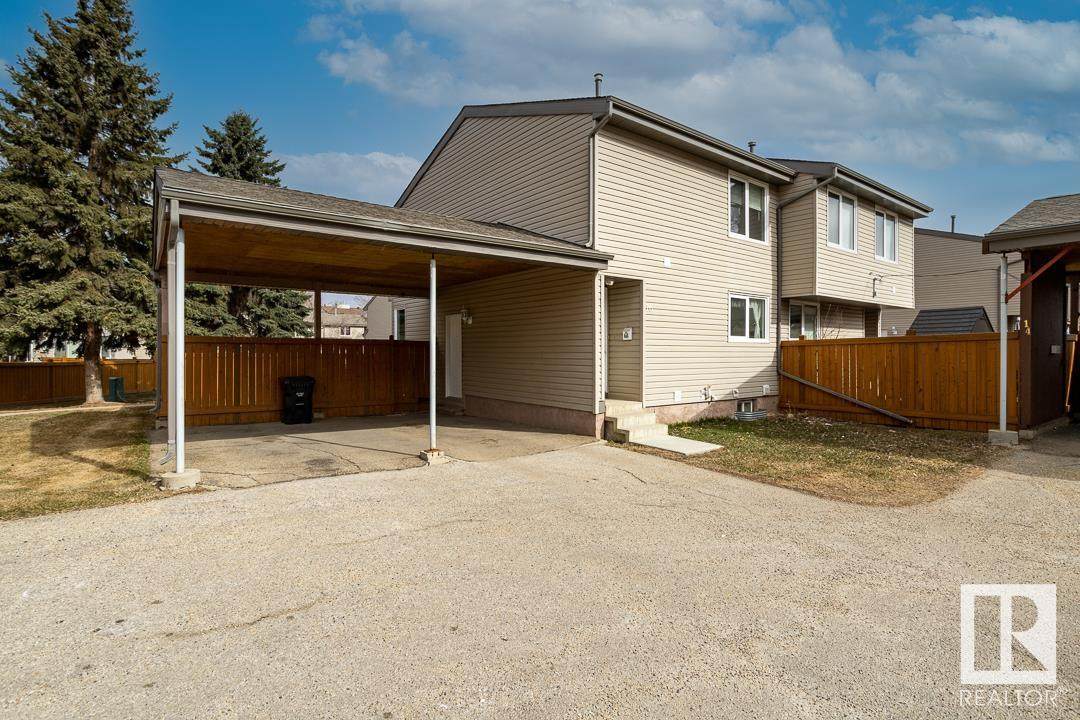 16 Akinsdale Gardens - Photo 1