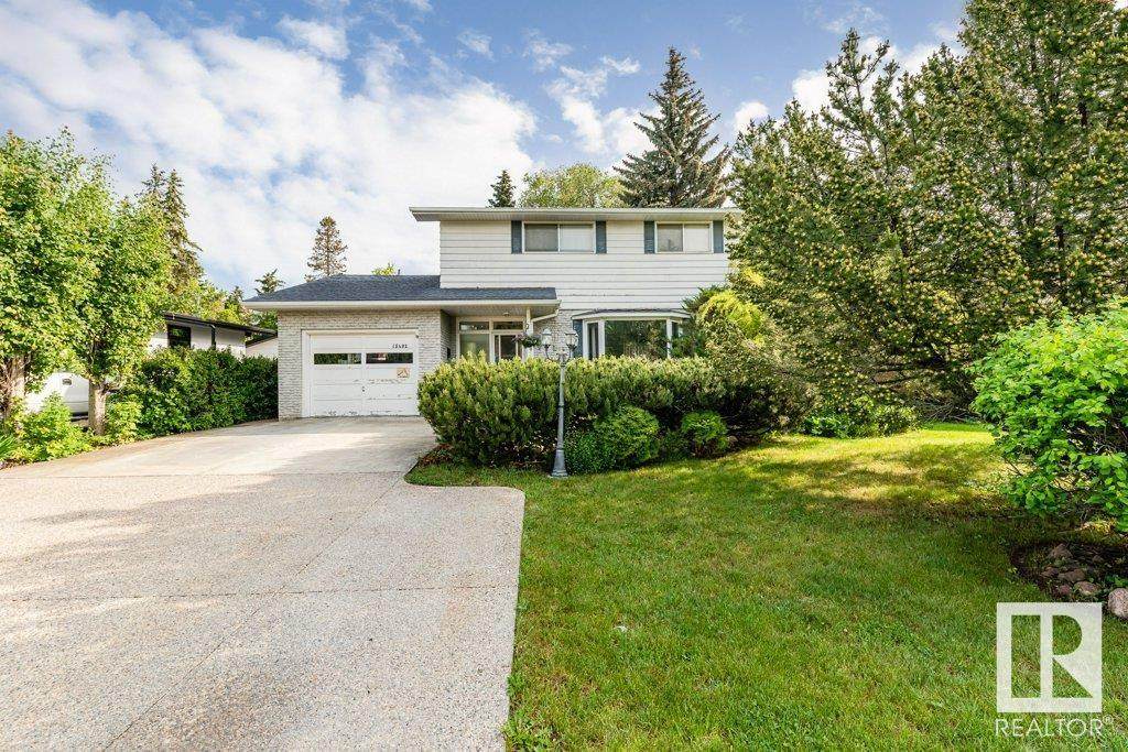 15402 81 Avenue - Photo 1