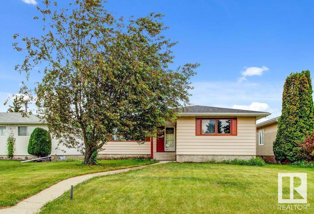 1119 80 Street - Photo 1