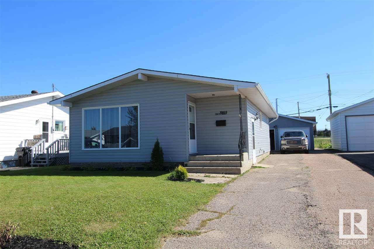 10623 104 Street - Photo 1