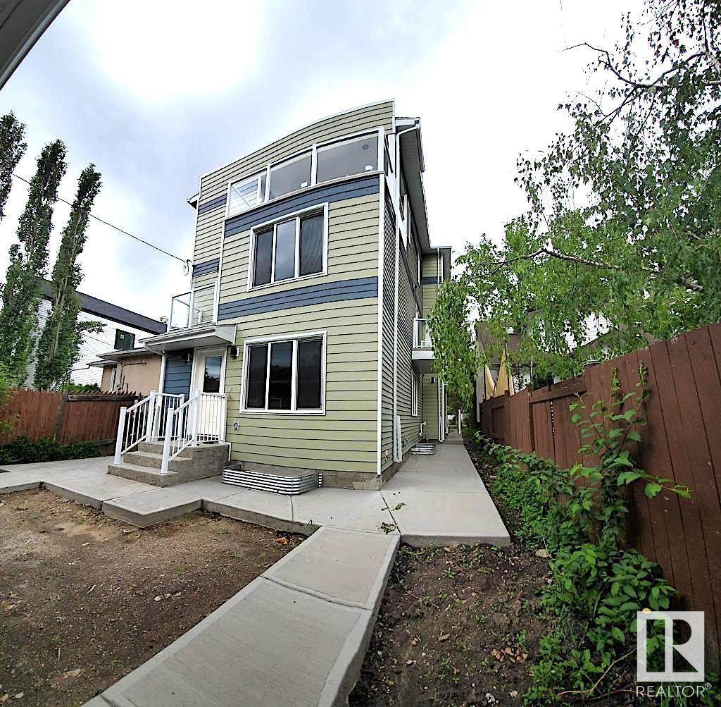 10927 80 Avenue - Photo 1