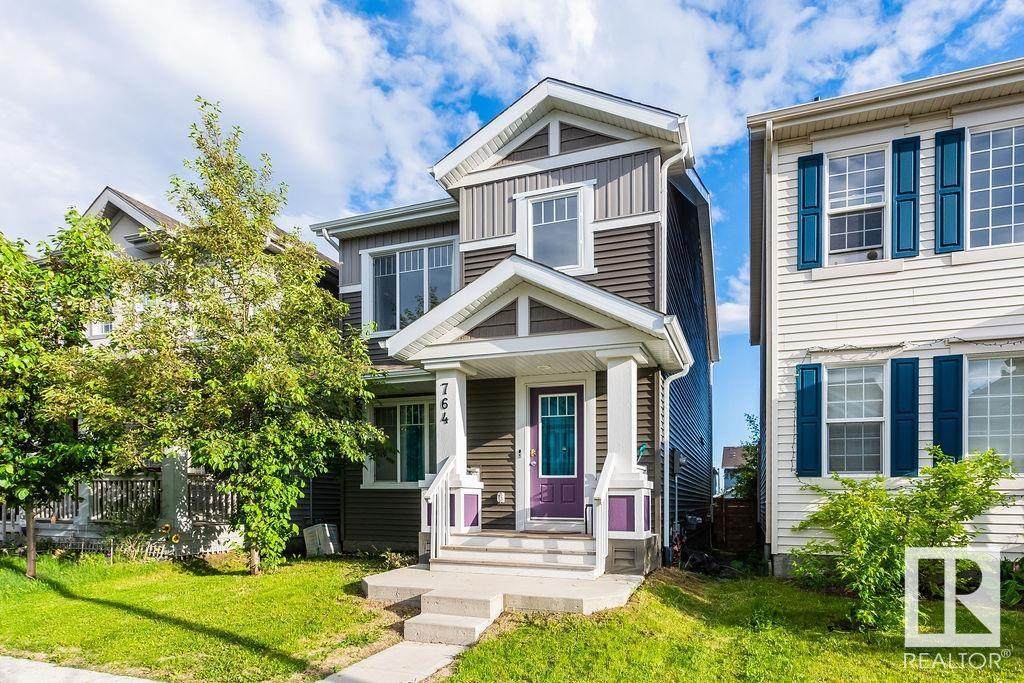 764 Eagleson Crescent - Photo 1