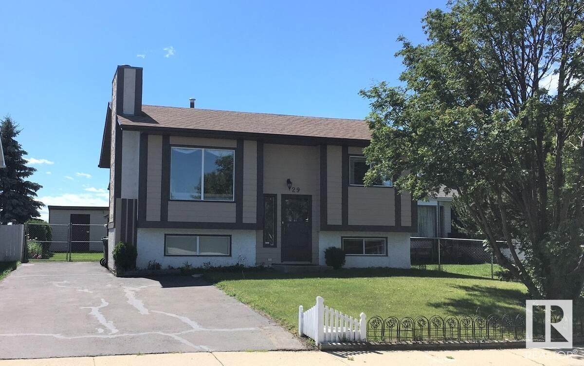 29 Glenwood Crescent - Photo 1