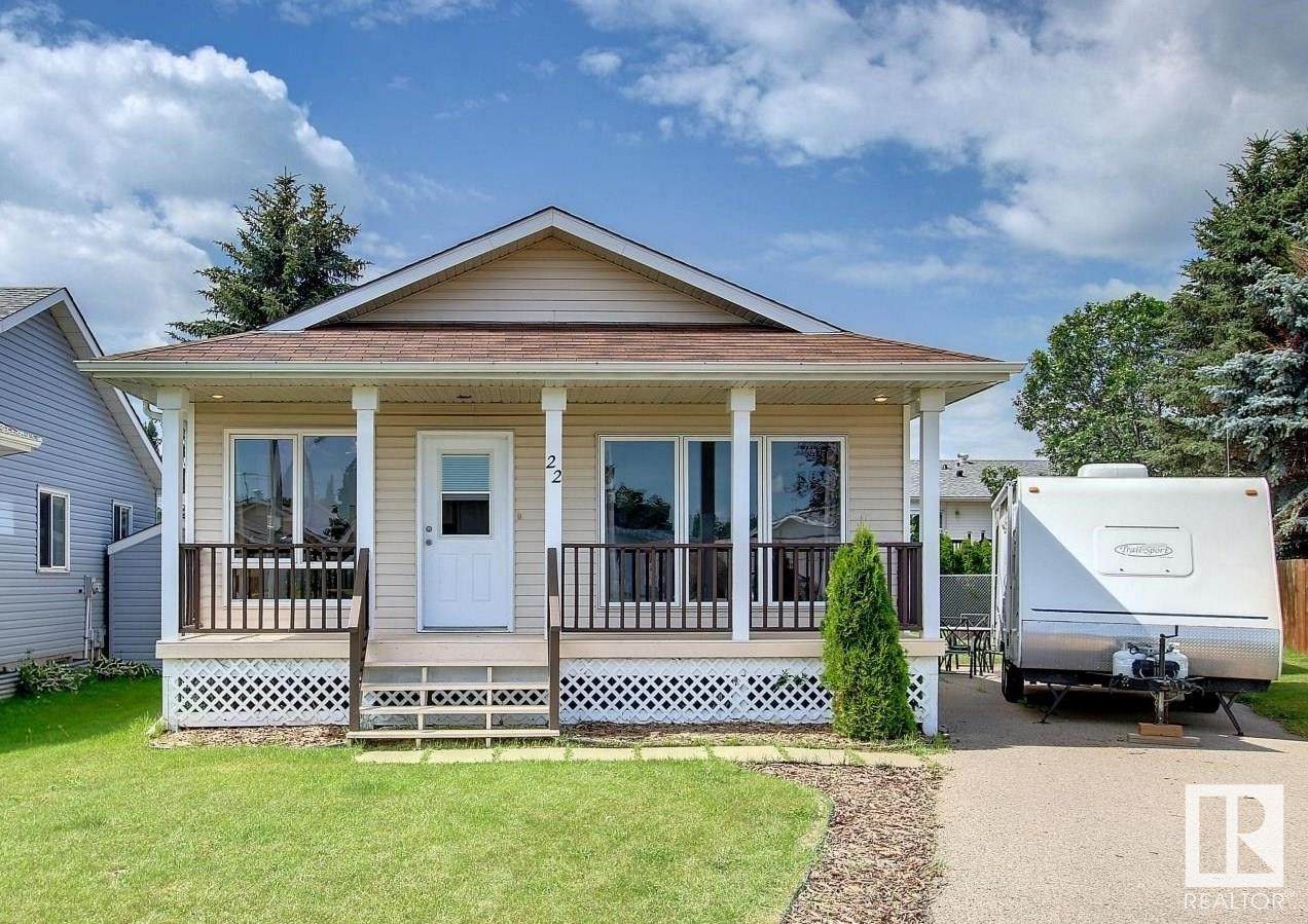 22 Glenwood Crescent - Photo 1