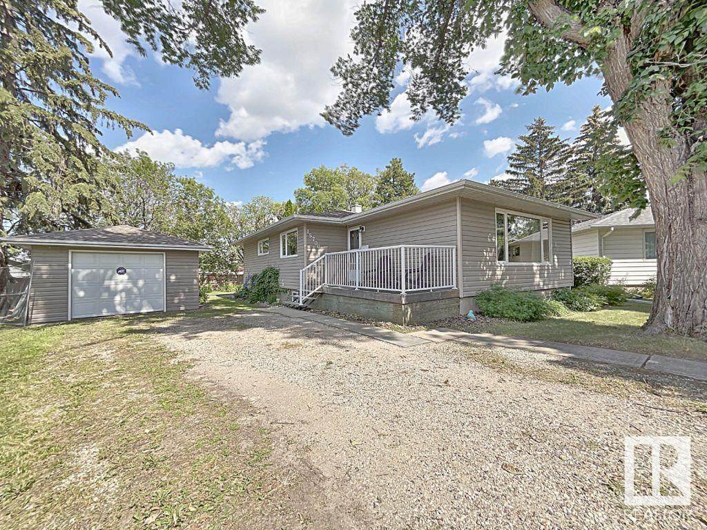 15700 94A Avenue - Photo 1