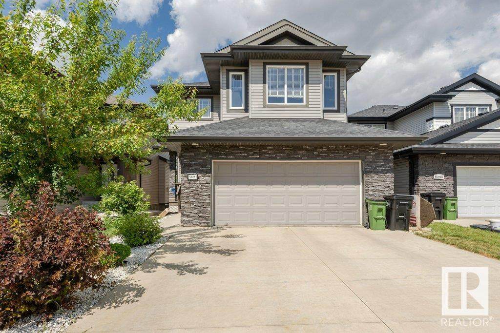 5624 19 Avenue - Photo 1