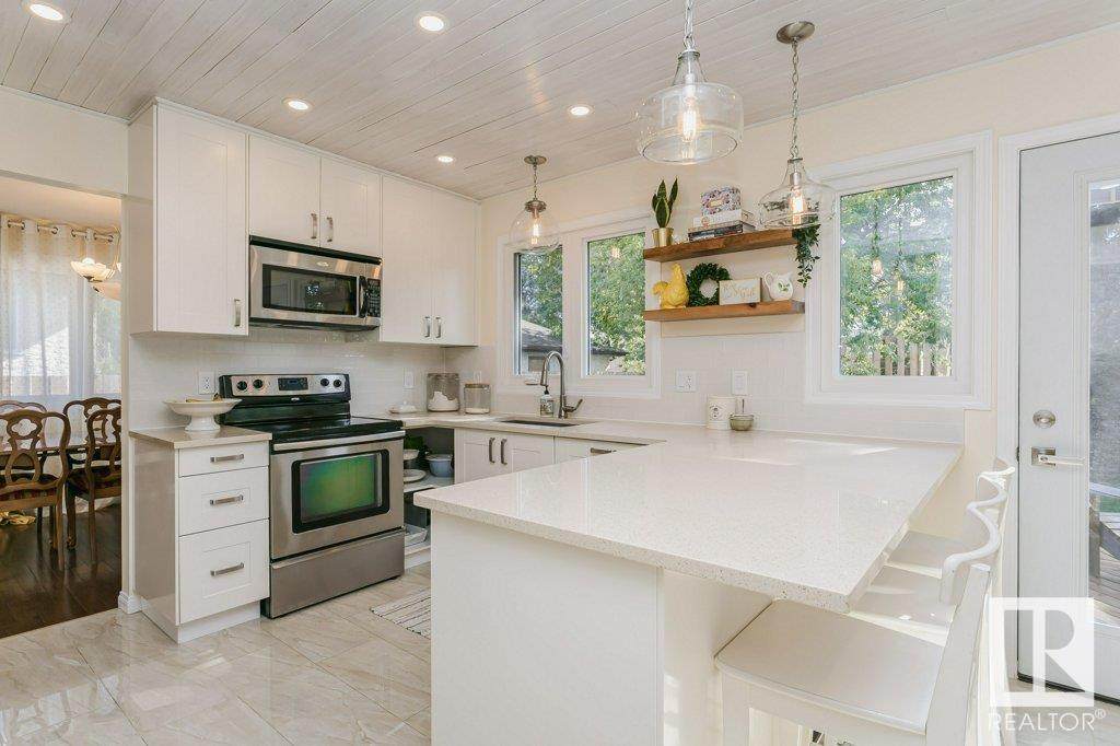 6231 186 Street - Photo 1
