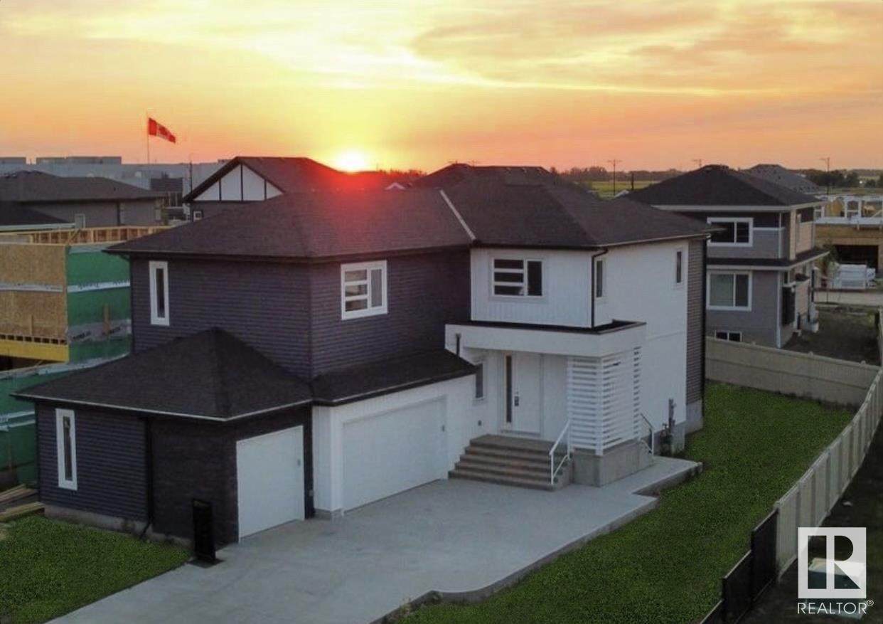 12 Evermore Crescent - Photo 1