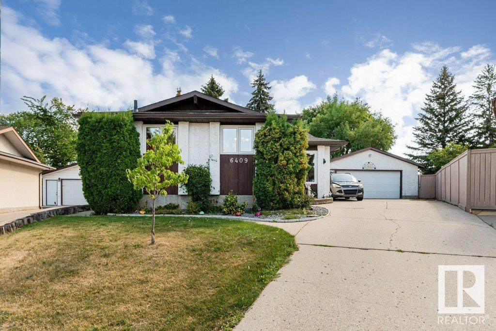 6409 37B Avenue - Photo 1
