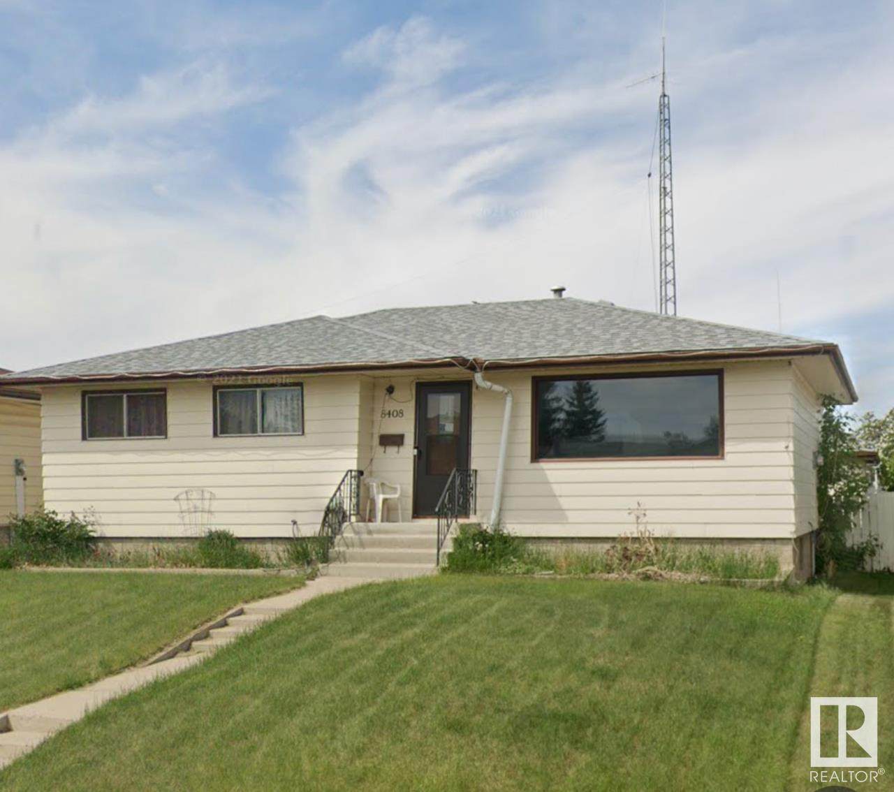 8408 148 Avenue - Photo 1