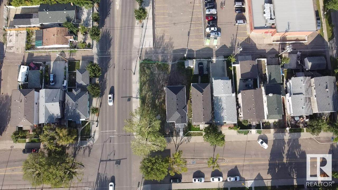 10729 96 Street - Photo 1