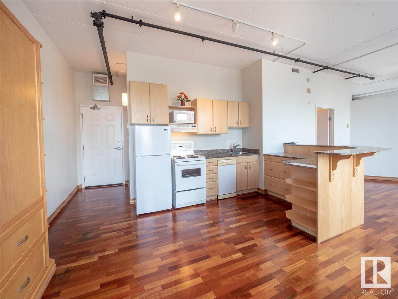 1409 10024 Jasper Avenue - Photo 1