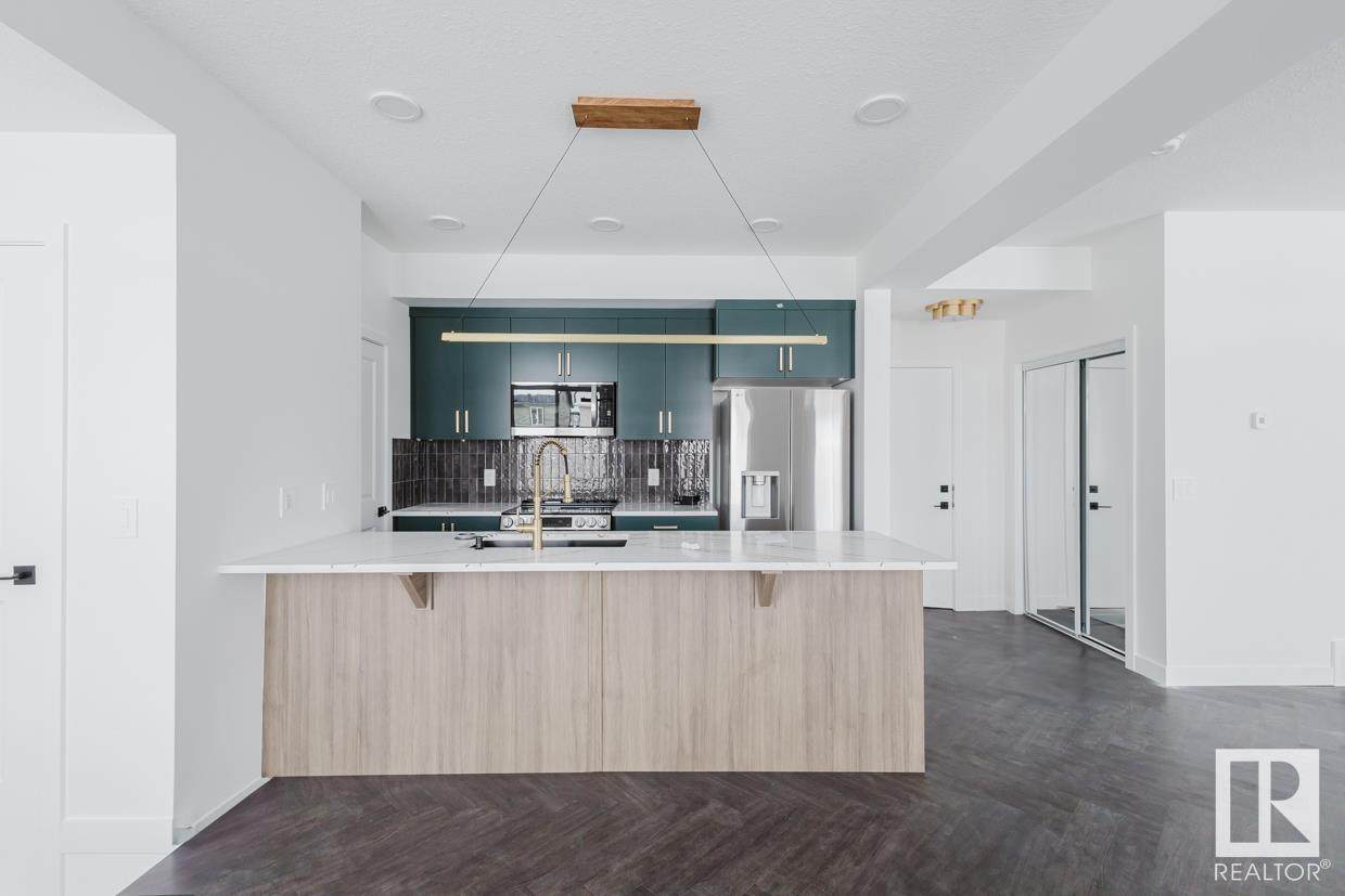 16231 19 Avenue - Photo 1