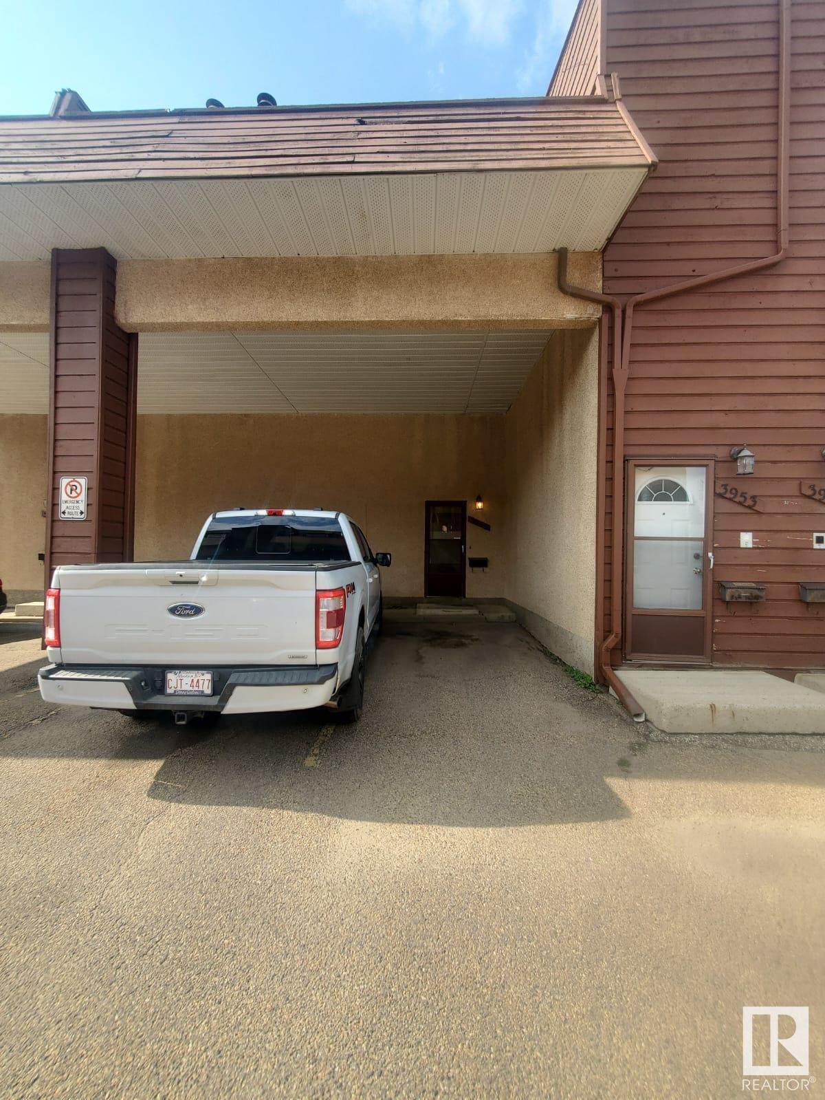 3955 62 Street - Photo 1