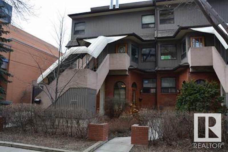 11176 83 Avenue - Photo 1