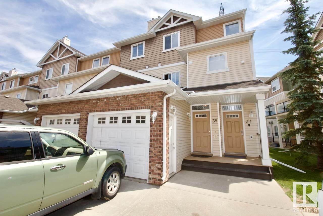 3010 33 Avenue - Photo 1