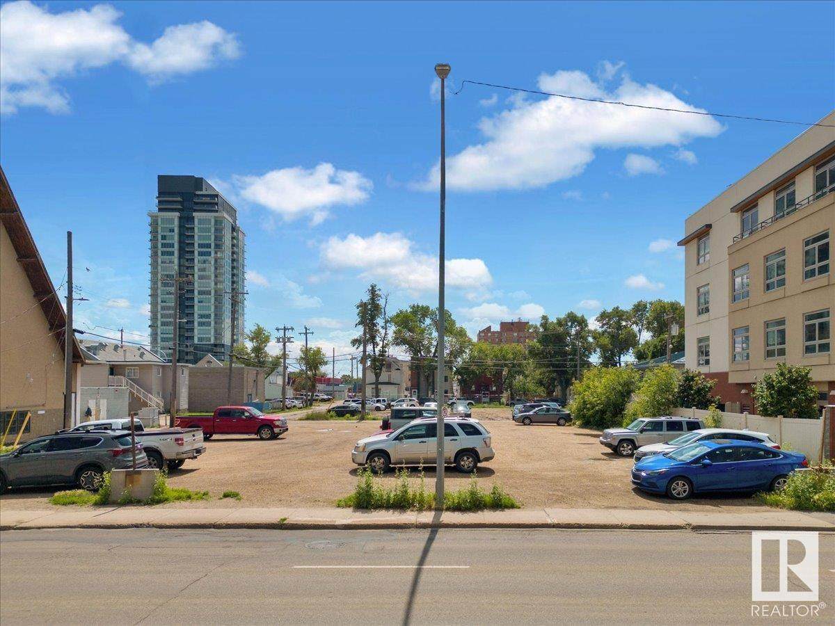 9515 103A Avenue - Photo 1