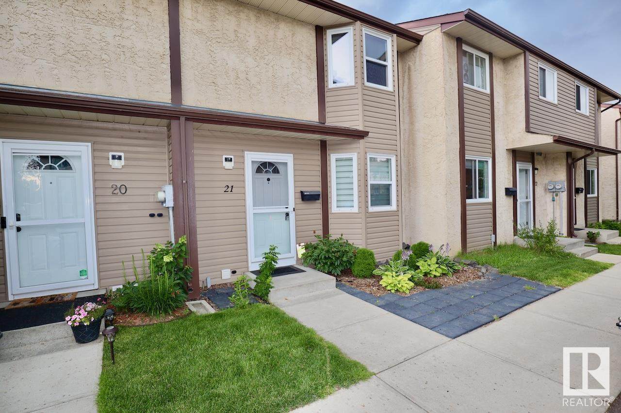 10453 20 Avenue - Photo 1