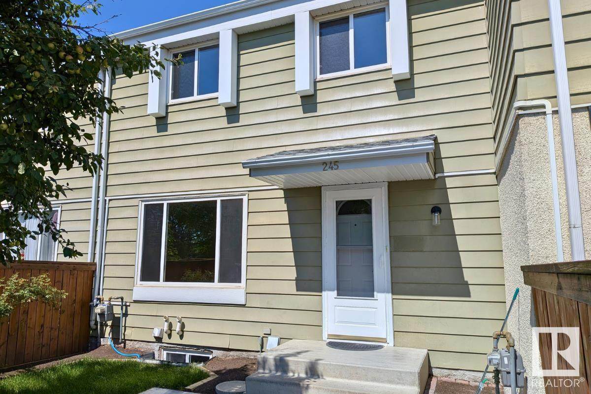 245 Primrose Gardens - Photo 1