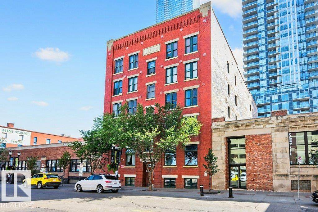 10249 104 Street - Photo 1