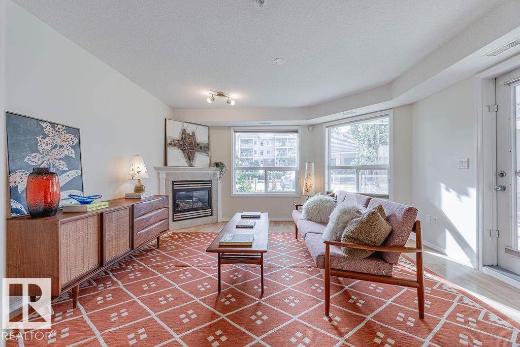 9008 99 Avenue - Photo 1