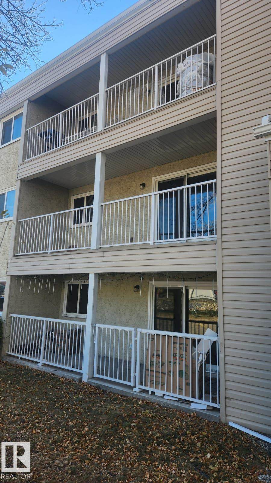 379 Woodbridge Way - Photo 1