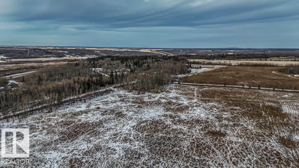 Range rd 80 Hillview Drive - Photo 1