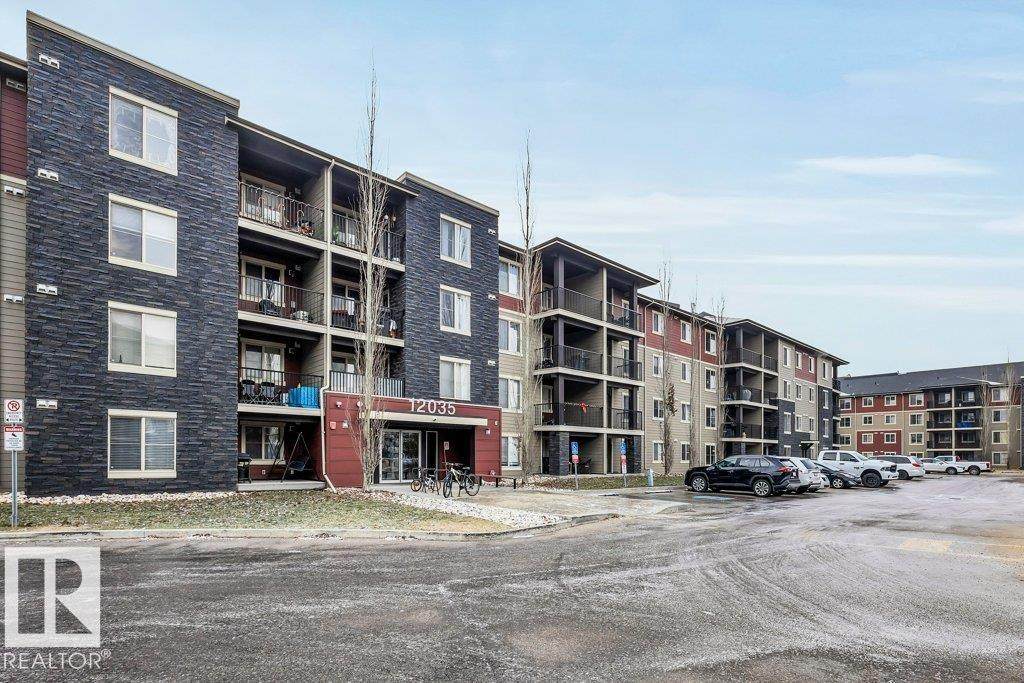 12035 22 Avenue - Photo 1