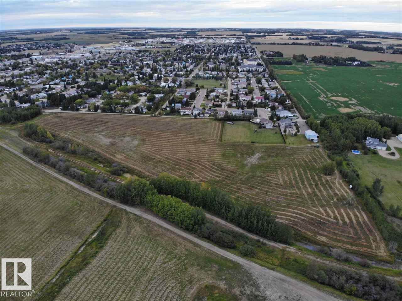 https://bt-photos.global.ssl.fastly.net/alberta/orig_boomver_1_E4469634-2.jpg